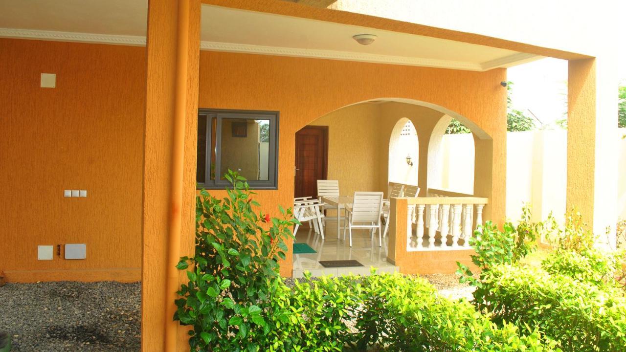 Villa Beach Avepozo Lomé Eksteriør bilde