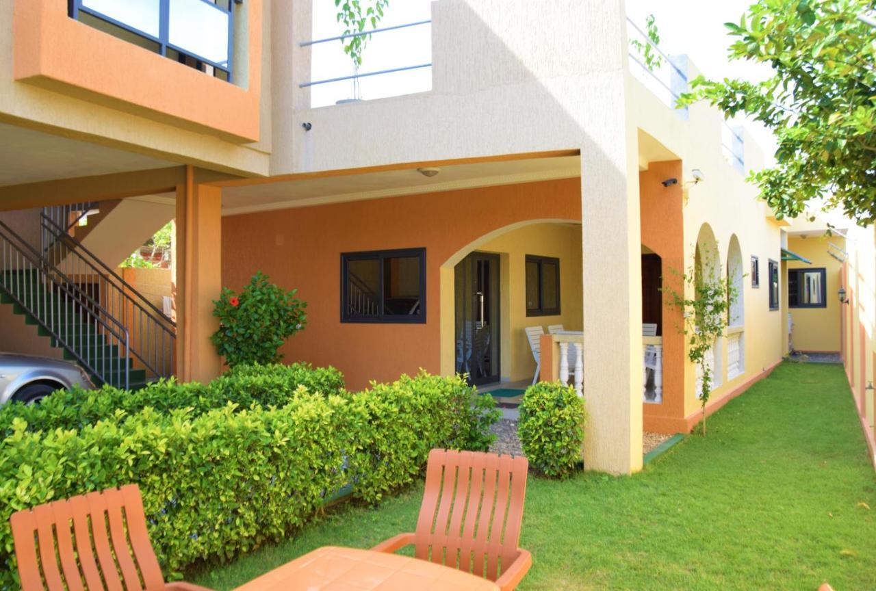Villa Beach Avepozo Lomé Eksteriør bilde